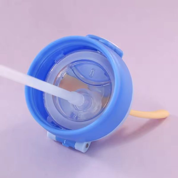 Botella de Agua con Cuernos de Reno Transparente para niños de 600ml