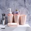 Set de Accesorios para Baño de 4 piezas  con Forma de Diamante