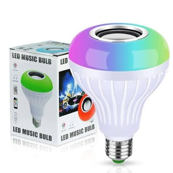 Foco de Luz RGB con Parlante Bluetooth