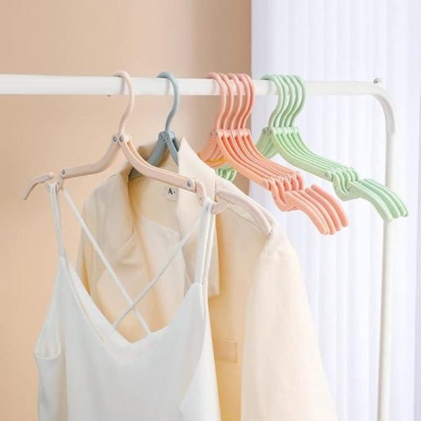 Gancho Colgador de Ropa Plegable y Portatil