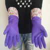 Guantes-para-Lavar-Interior-Afranelado-puesto.jpg Guantes para Lavar Interior Afranelado