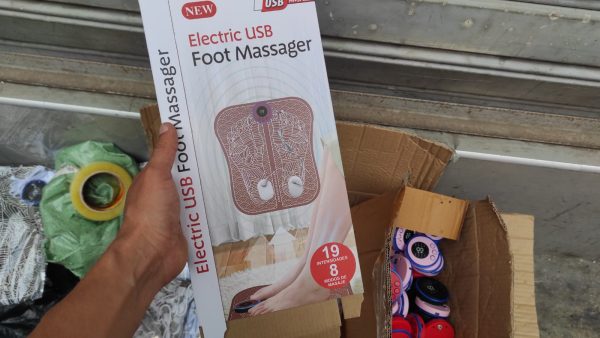 Masajeador Electrico Recargable para Pies con Parches de Electrodos